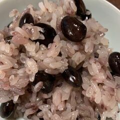 伝統の味　黒豆おこわづくり　　