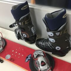 😸【有名ブランド】高級スノーボードセット 管理No7『近隣お届け』の画像