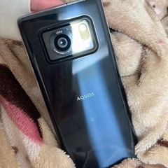 AQUOS R6 スマホ Android 中古の画像