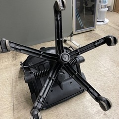 giroflex オフィスチェアの画像