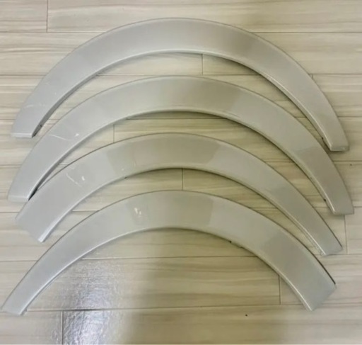 決まりました！ハイエース200系　部品　オーバーフェンダー　エセックス