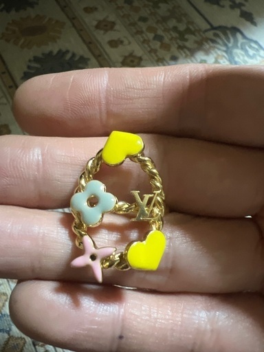 ルイヴィトン指輪13号最終値下げ