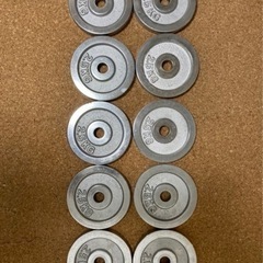 ダンベル等筋トレグッズ