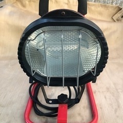 決まりました　投光器　サーチライト　作業灯　非常灯　