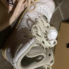 ［決まりました］スニーカー　17日18日取りに来れる方優先の画像