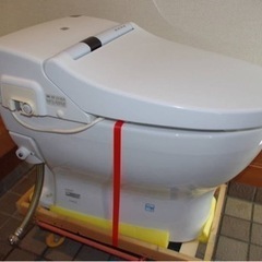 TOTO ネオレスト  ウォシュレット一体型便器 タンクレス 消毒済！の画像