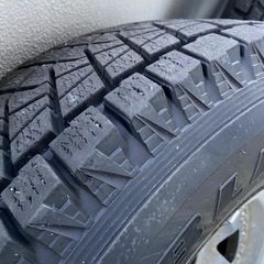 285/75R16 スタッドレス　ブリヂストン　78プラド　ランドクルーザーの画像