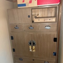 古い桐箪笥の中古が安い！激安で譲ります・無料であげます
