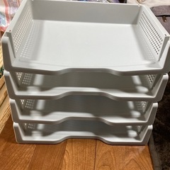 収納棚