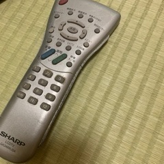 SHARP 15インチ テレビの画像
