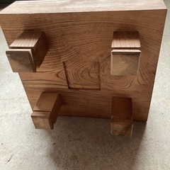 木彫り将棋盤の画像
