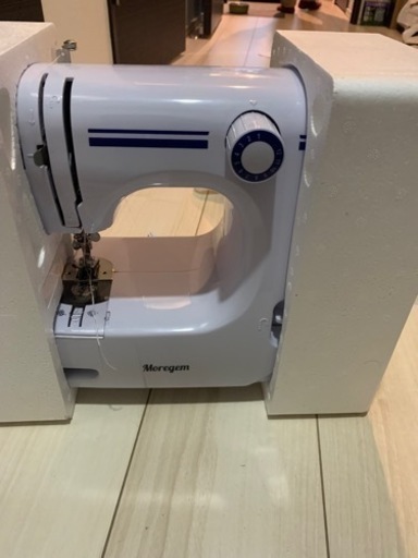 Moregem ミシン 家庭用ミシン 電動ミシン 12種類の縫い目 （新品・半額）
