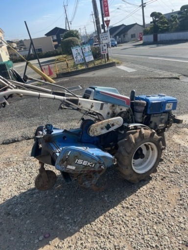 ディーゼル耕運機　イセキ