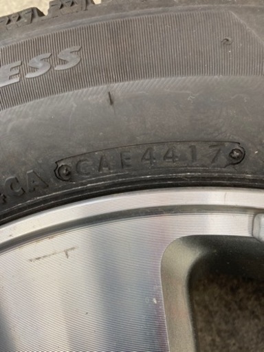 スタッドレス4本セット185/60/R15トヨタ純正アルミ