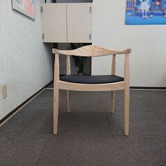 ザチェア ハンス・j・ウェグナー リプロダクト ダイニングチェア 新品同様の画像