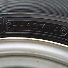 スタッドレスタイヤ　145/80R13
