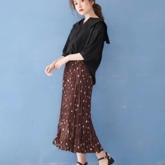 新品 マジェスティック レゴン プリントワッシャー スカート 花柄 ブラウンの画像
