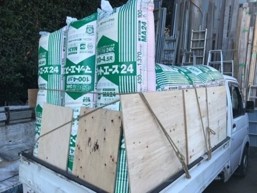 断熱材マットエース24K 100ミリ13本まとめてお安く譲ります