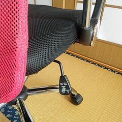 〈お取り引き中〉キャスター付きチェアの画像