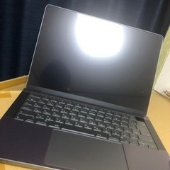 MacBook Pro 14インチの画像