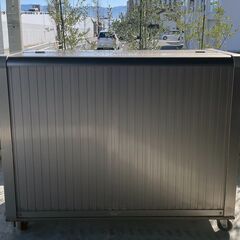 週末セール！ビッグサイズ！！四国化成　ゴミストッカーPJ型　幅1500mm×奥行700mm×高さ1196mmの画像