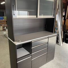 【美品/特大】食器棚 艶ありグレー 2分割 多収納 ガラススライド扉 簡易清掃済み 早いもの勝ち！ 引取歓迎 配送OK