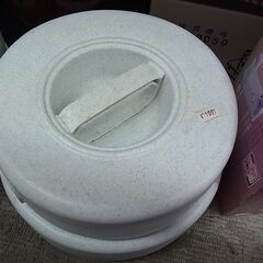 セール中につき、全品100円!　　トンボ　漬物石　重石　8.5型　8.5kg　の画像