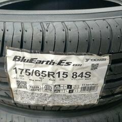 値下げ　【新品 組替込み】ヨコハマタイヤ　１７５／６５Ｒ１５　４本セット　組替料込の画像