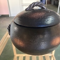 ● ご飯鍋、5合炊き