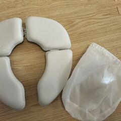 折りたたみ子供用便座（袋付き）の画像