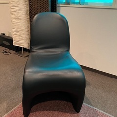IKEA 1人用チェア①の画像