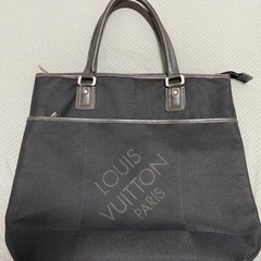 ルイ・ヴィトントートバッグ