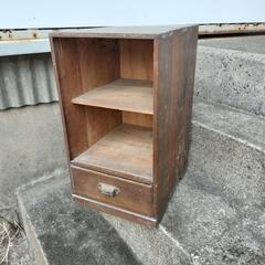 古い引き出し小物家具　木製収納棚　レトロ　アンティーク