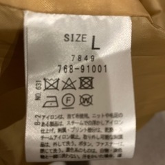 レディースコートの画像