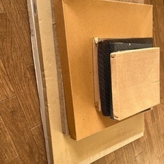 額縁を差し上げます。