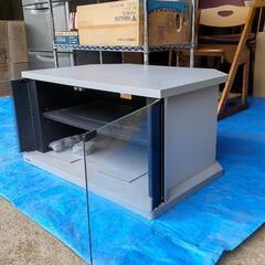 テレビ台の画像