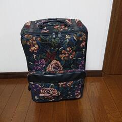 【キャリーバッグ】お値下げ致しました‼️の画像