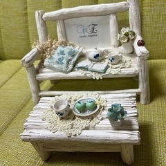 フォトフレームと小物入れ