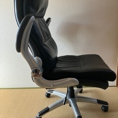 【交渉中】ニトリ　ワークチェア　クラウズ　BKの画像