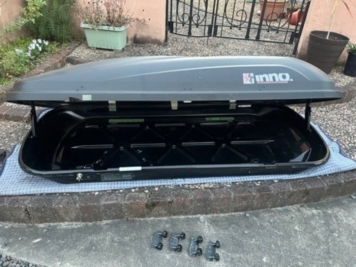 INNO ルーフボックス BR764 鍵付き