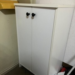 下駄箱になります