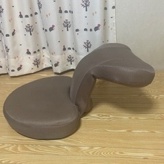 2通り使える座椅子の画像