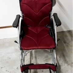 車椅子　カーボンスチール製折りたたみ式　超軽量