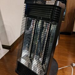 (ほぼ新品, 値下げ中) DAIKIN ダイキン 遠赤外線ヒーター  最上級モデル ERFT11YS-T 2021年製  