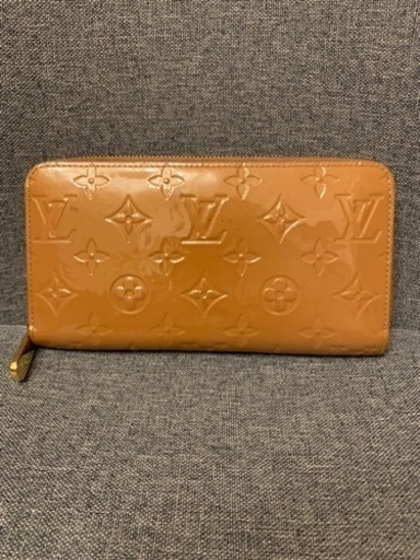 ヴィトン　ヴェルニ財布