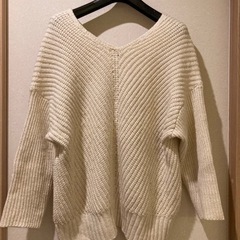 ニット２着　ほぼ未使用の画像