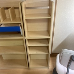 ニトリ学習机　椅子付きの画像
