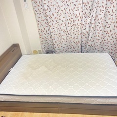 ベットーセミダブル