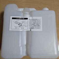 トラスコ　ノズル付ポリ容器　５Ｌ