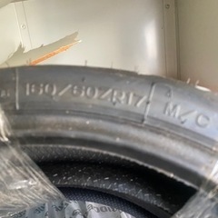 新品タイヤの画像